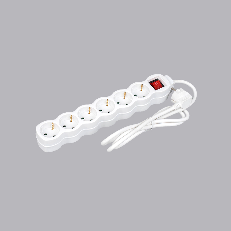 LOG-06K Tysk type kalebassformet 6-vejs strømskinne med kontakt Multi-Socket