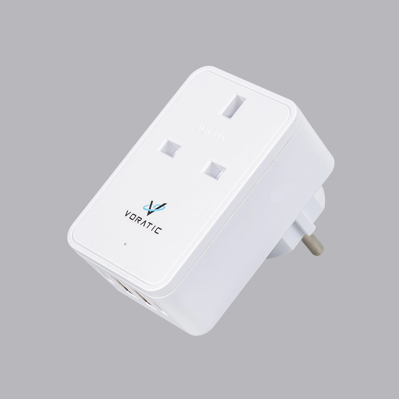 VT-924-DE UK til Tyskland, 1 stik, 2 USB-porte, 2 typeC-porte adapter