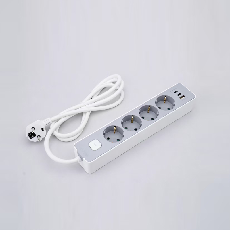 LOB-05K-AC Tysk type 5-udtag strømskinne med kontakt, PD hurtigoplader, 1 USB-A og 2 Type-C porte Multi-Socket