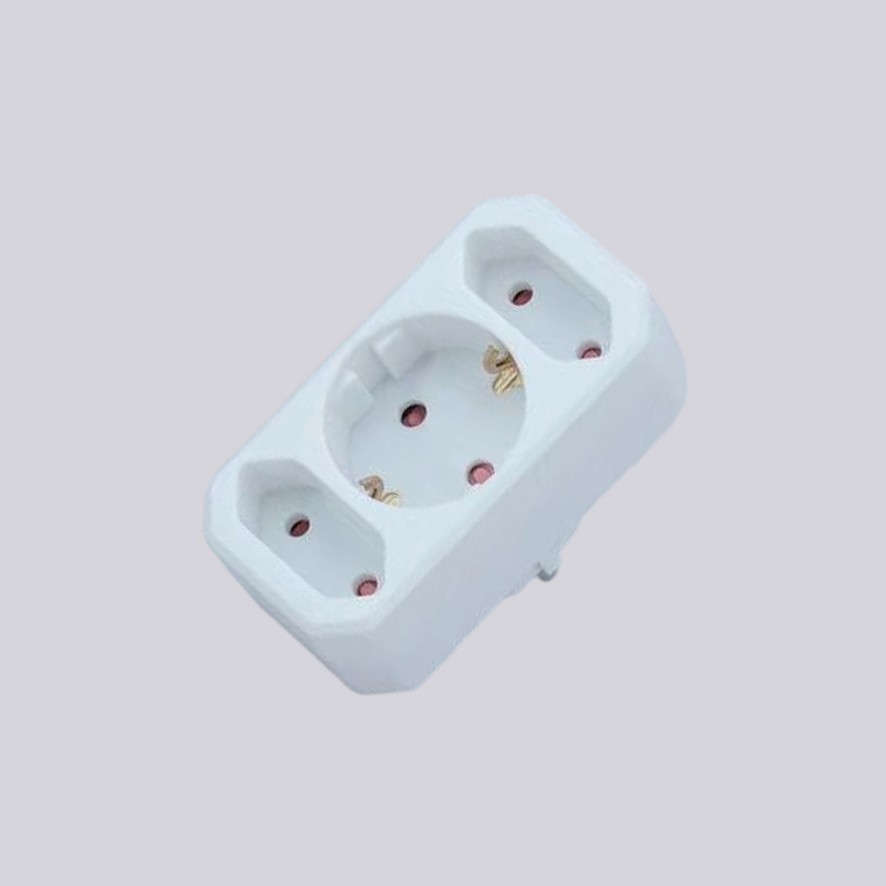 G01-01/2 tysk type et rundt stik og to flade stik adapter